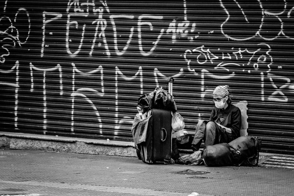 Migrante en la calle