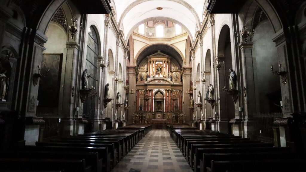 Interior frontal de Santo Domingo